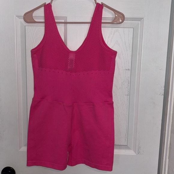 Hot‎ pink romper Joylab women’s med / Juniors xl - Picture 4 of 6